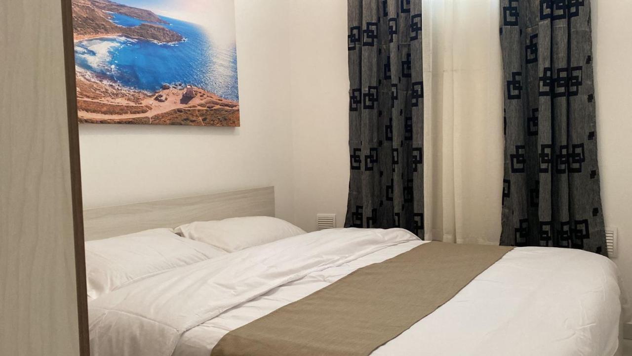 Sunrise Court Apartment Marsaskala Bagian luar foto