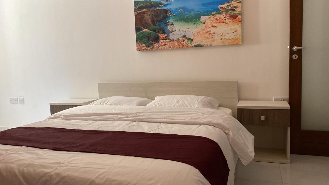 Sunrise Court Apartment Marsaskala Bagian luar foto